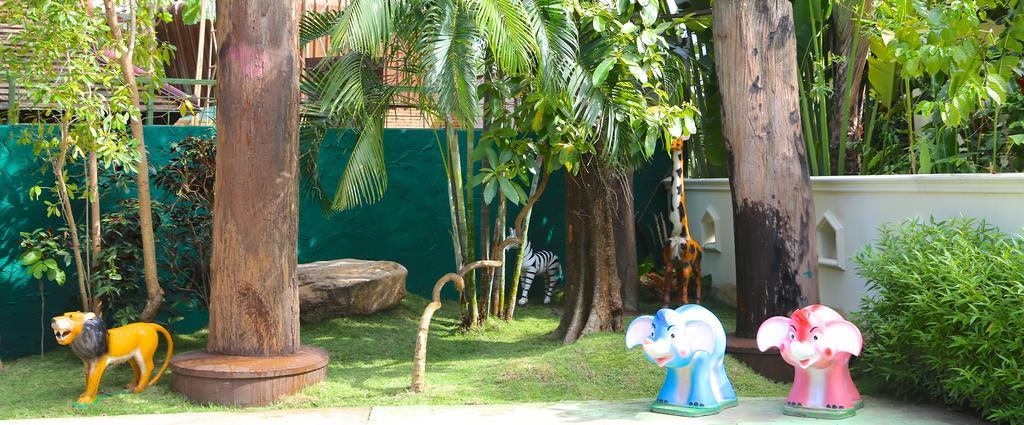 Oriental Siam Resort - Sha Extra Plus Certified Chiang Mai Exteriör bild