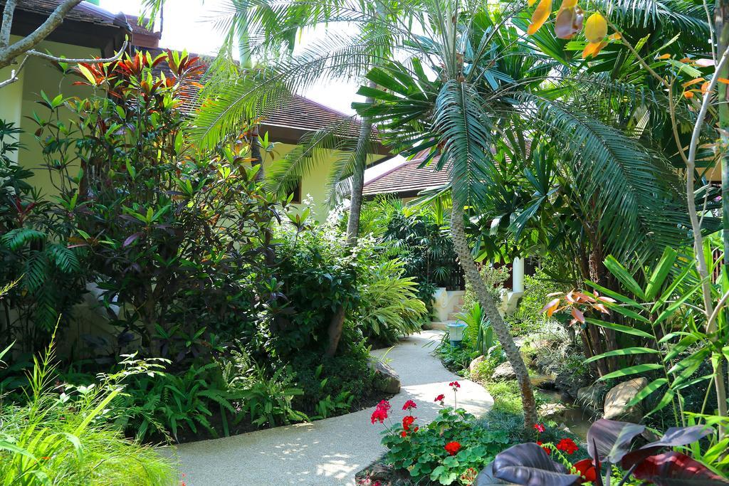 Oriental Siam Resort - Sha Extra Plus Certified Chiang Mai Exteriör bild